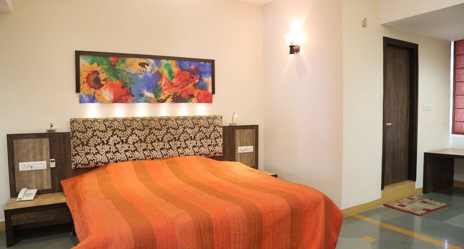 Hotel Shivalik Inn, Nagpur 5